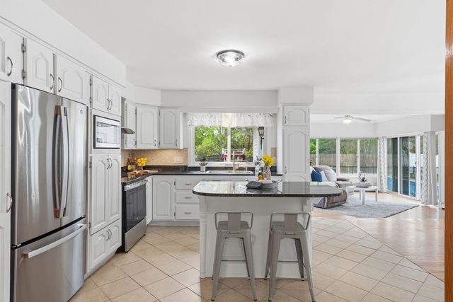 815 Goffstown Road, Manchester, NH 03102