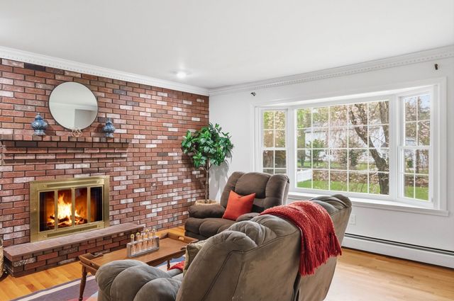 815 Goffstown Road, Manchester, NH 03102