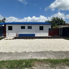2115 NW 185th St A, Miami Gardens, FL 33056