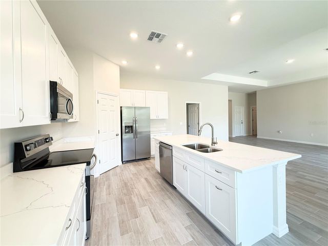 30260 W THYME AVENUE, Eustis, FL 32736