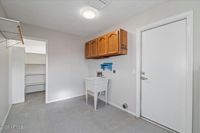 7031 E MALLORY Street, Mesa, AZ 85207