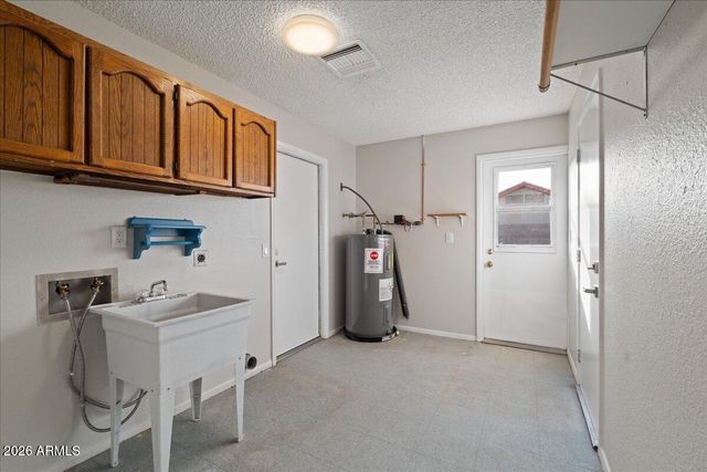 7031 E MALLORY Street, Mesa, AZ 85207