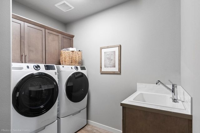 329 Peach Tree Ct, Cheney, WA 99004