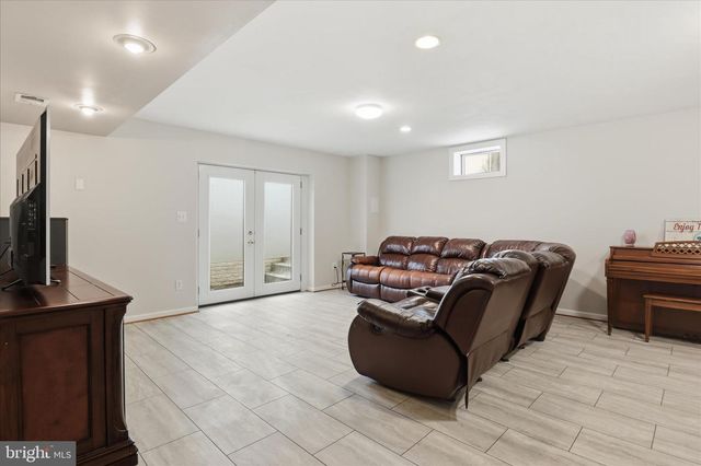 43004 BATTERY POINT PL, Leesburg, VA 20176