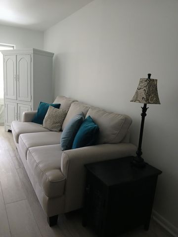 721 Lori Drive 309, Palm Springs, FL 33461