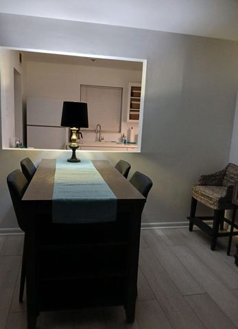 721 Lori Drive 309, Palm Springs, FL 33461