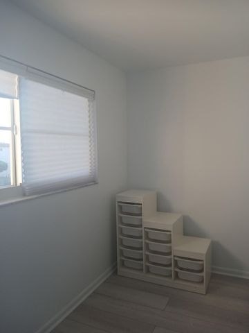 721 Lori Drive 309, Palm Springs, FL 33461