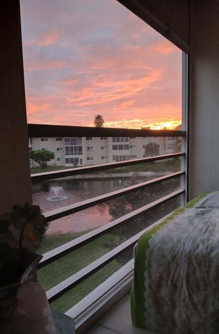 721 Lori Drive 309, Palm Springs, FL 33461