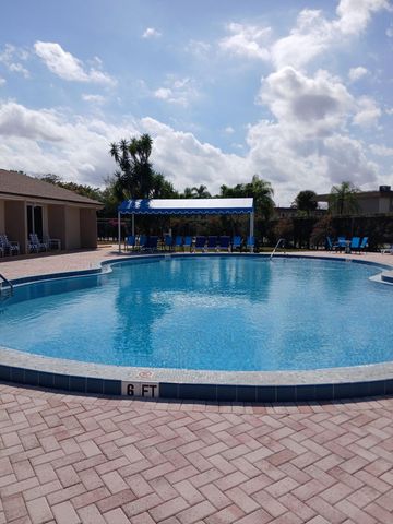 721 Lori Drive 309, Palm Springs, FL 33461