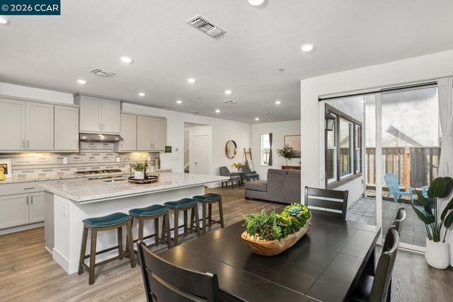 251 Via Encanto, San Ramon, CA 94583