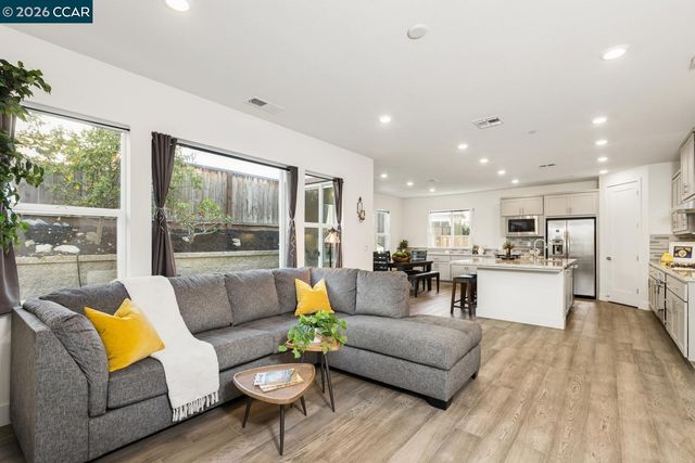 251 Via Encanto, San Ramon, CA 94583