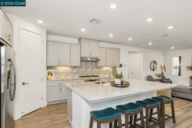 251 Via Encanto, San Ramon, CA 94583