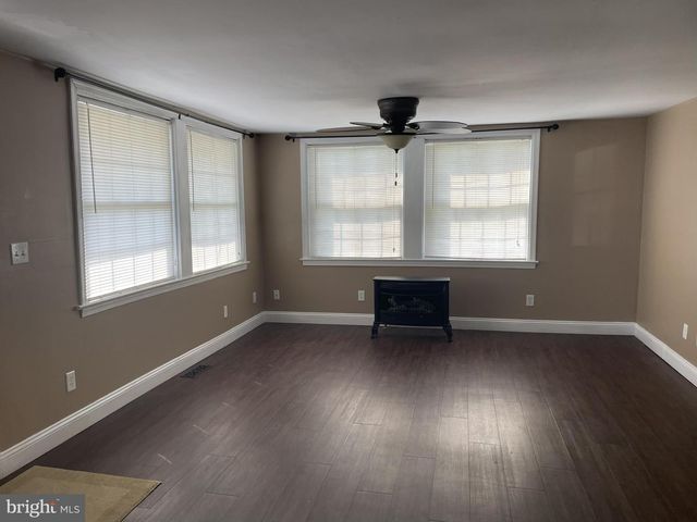 2025 S LINCOLN AVE, Lebanon, PA 17042