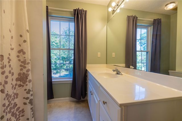 110 Grand Oak Circle, Pendleton, SC 29670