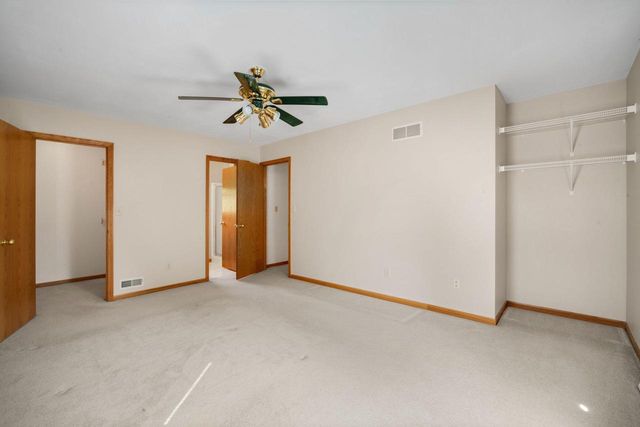 2734 Field DRIVE, Waukesha, WI 53188