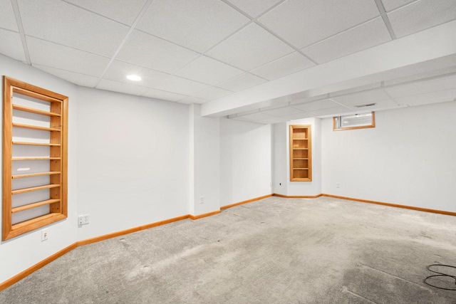 2734 Field DRIVE, Waukesha, WI 53188