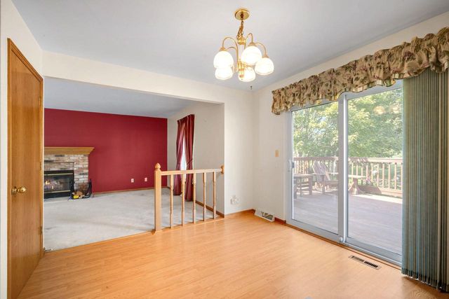 2734 Field DRIVE, Waukesha, WI 53188