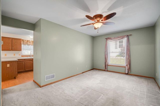 2734 Field DRIVE, Waukesha, WI 53188