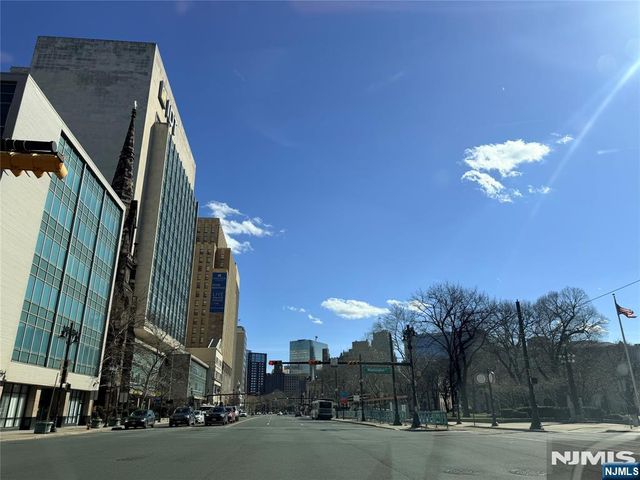 78 Wakeman Avenue, Newark, NJ 07104