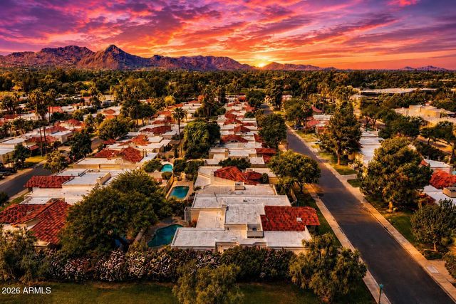 7337 E ECHO Lane, Scottsdale, AZ 85258