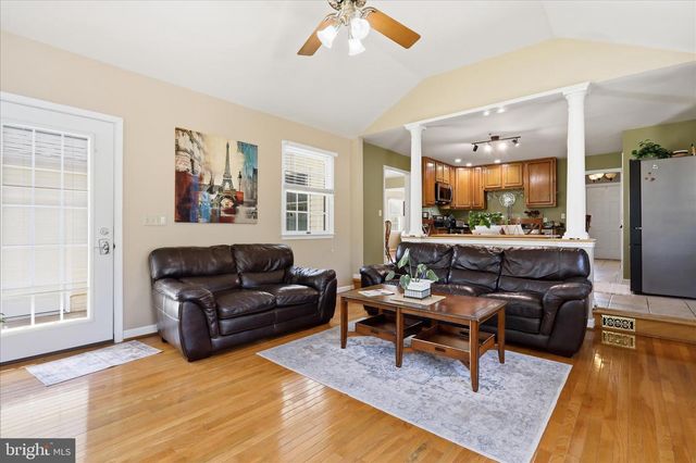 97 VERONICA CT, Charles Town, WV 25414