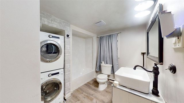 29 Gibbons Avenue, Warwick, RI 02889