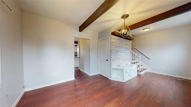 29 Gibbons Avenue, Warwick, RI 02889