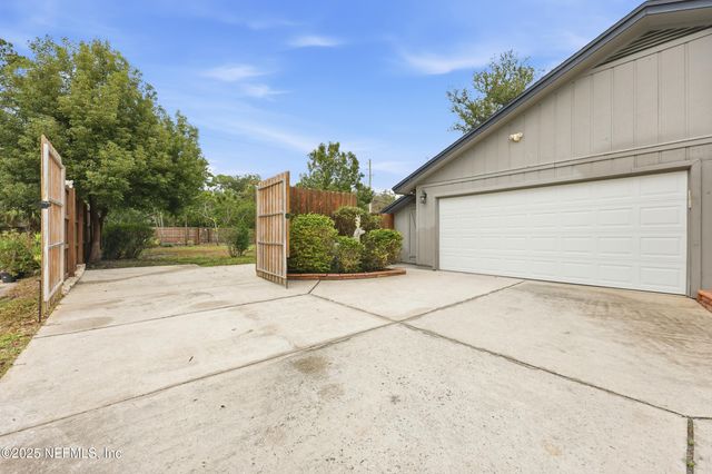 3420 SECRET COVE Place, Jacksonville, FL 32216