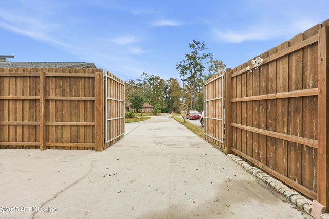 3420 SECRET COVE Place, Jacksonville, FL 32216