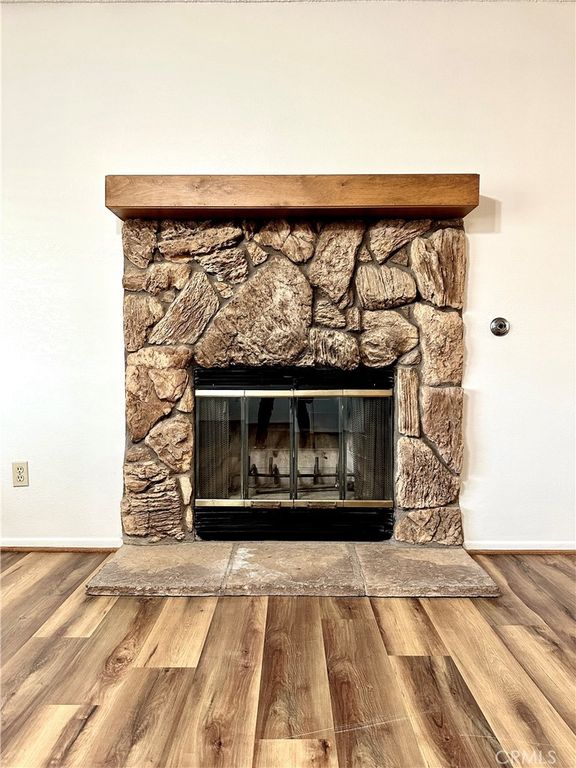 Image 10 of property listing at 22773 Powhatan Road, Apple Valley, CA 92308