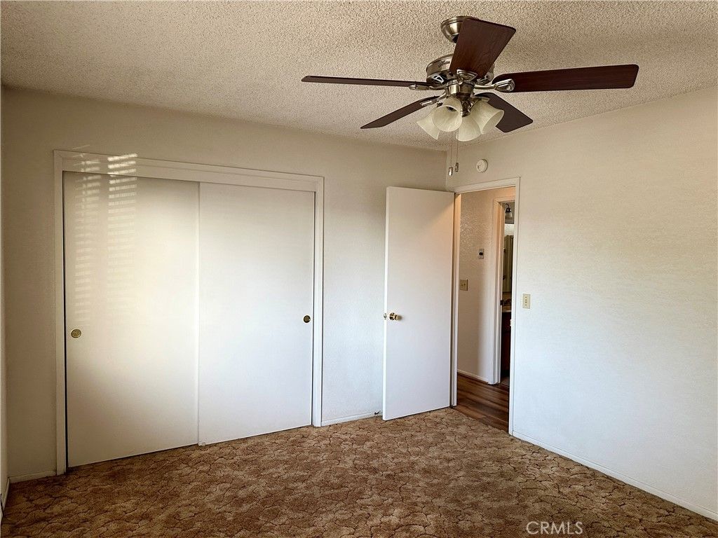 Image 19 of property listing at 22773 Powhatan Road, Apple Valley, CA 92308