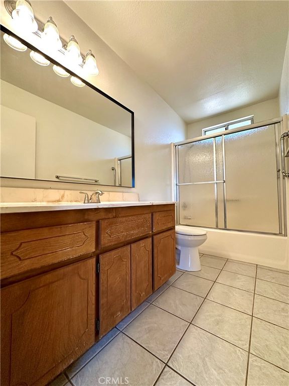 Image 35 of property listing at 22773 Powhatan Road, Apple Valley, CA 92308