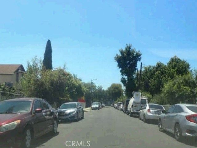 908 E 49th Place, Los Angeles, CA 90011