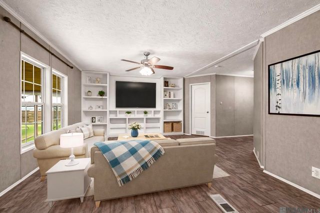 36814 Fore Rd, Denham Springs, LA 70706