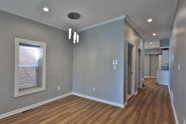 774 Sullivant Avenue, Columbus, OH 43222