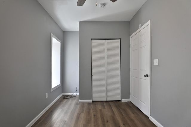 774 Sullivant Avenue, Columbus, OH 43222