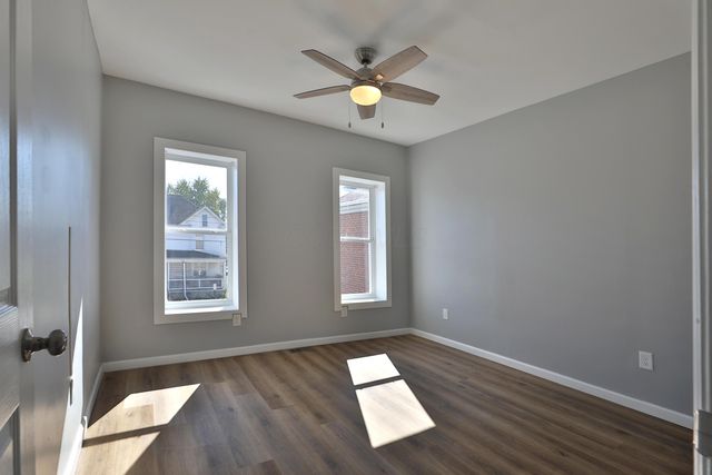 774 Sullivant Avenue, Columbus, OH 43222