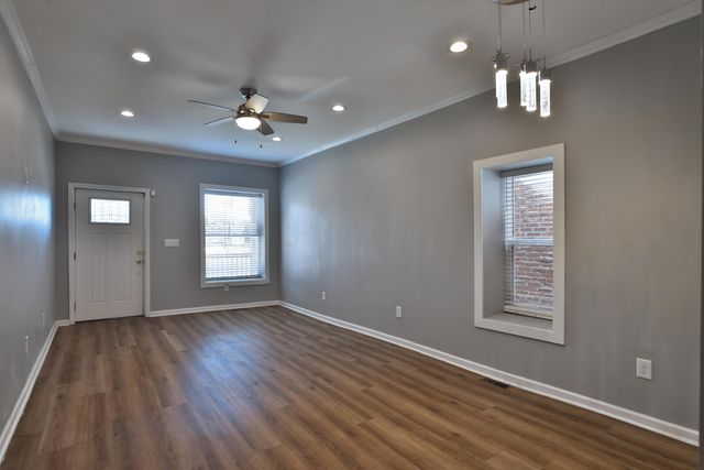 774 Sullivant Avenue, Columbus, OH 43222