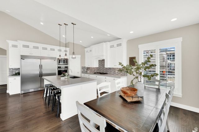 7032 W ECHO BLUFF DR, Herriman, UT 84096