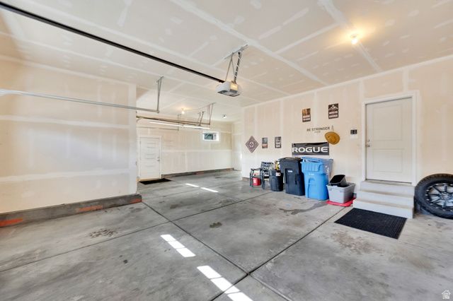 7032 W ECHO BLUFF DR, Herriman, UT 84096