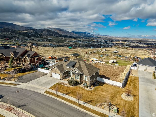 7032 W ECHO BLUFF DR, Herriman, UT 84096