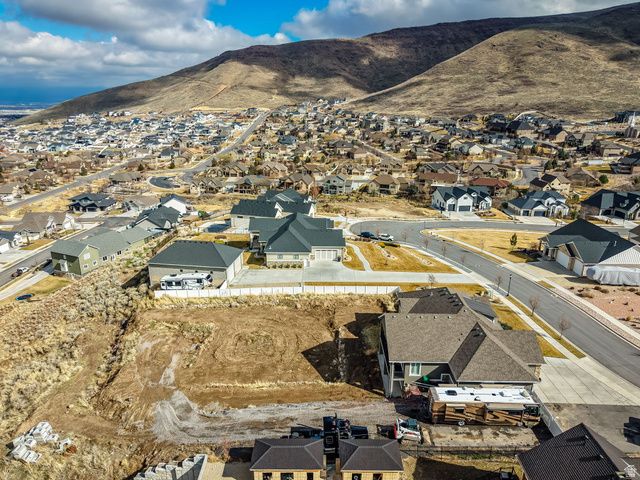 7032 W ECHO BLUFF DR, Herriman, UT 84096
