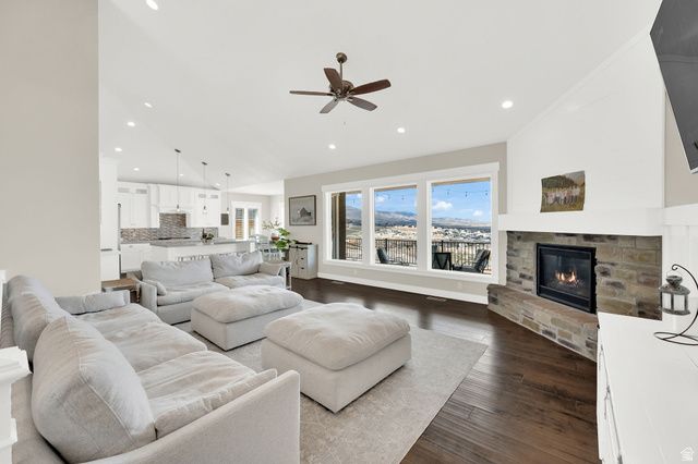 7032 W ECHO BLUFF DR, Herriman, UT 84096