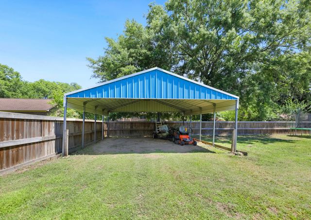 1207 Dennis Boulevard, Moncks Corner, SC 29461