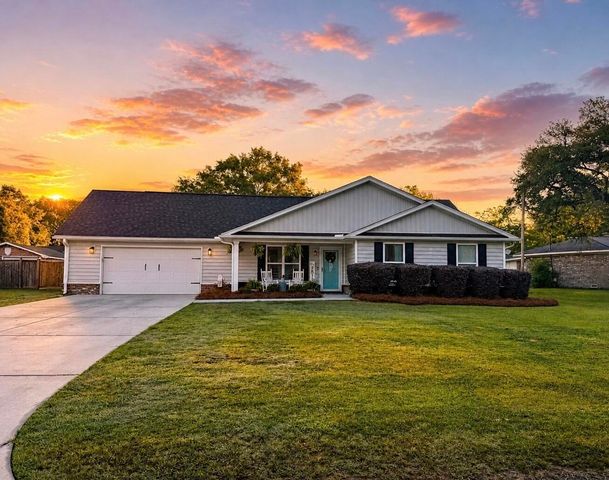 1207 Dennis Boulevard, Moncks Corner, SC 29461