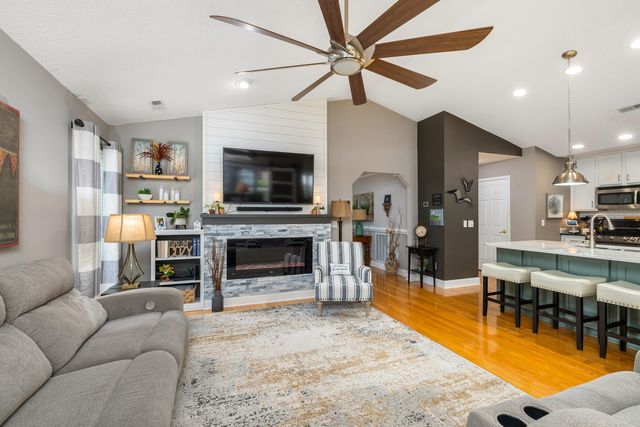 505 Oak Hill Drive, Manning, SC 29102