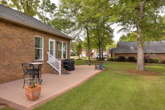 505 Oak Hill Drive, Manning, SC 29102