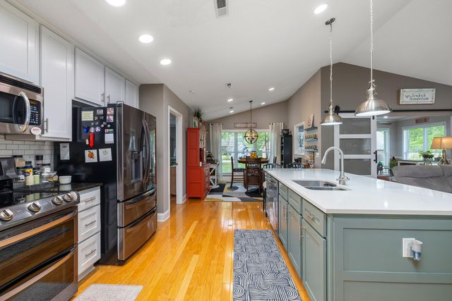 505 Oak Hill Drive, Manning, SC 29102
