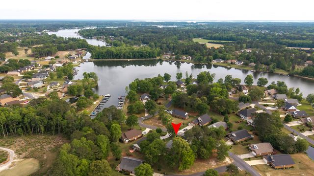 505 Oak Hill Drive, Manning, SC 29102