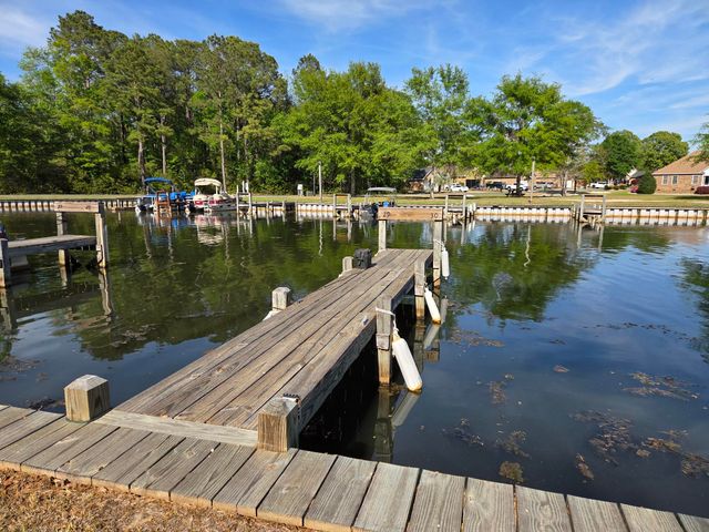 505 Oak Hill Drive, Manning, SC 29102